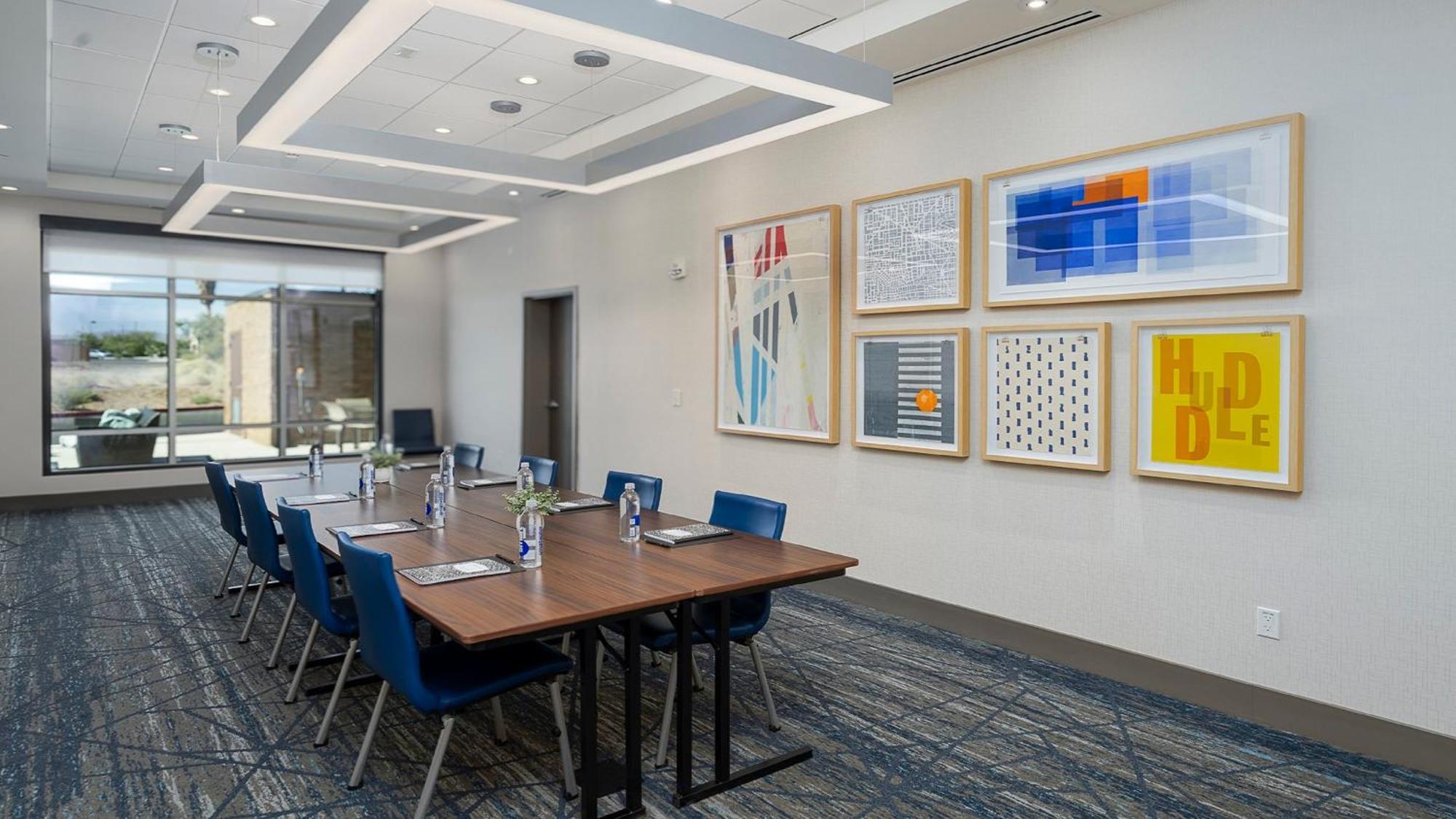 Holiday Inn Express & Suites Ridgecrest - China Lake By Ihg Exterior photo